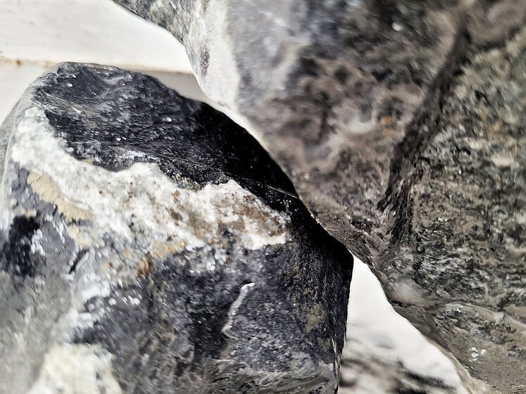 WIO - Black Venom Stone Mega Box Set 22kg Wood and Rock WIO 