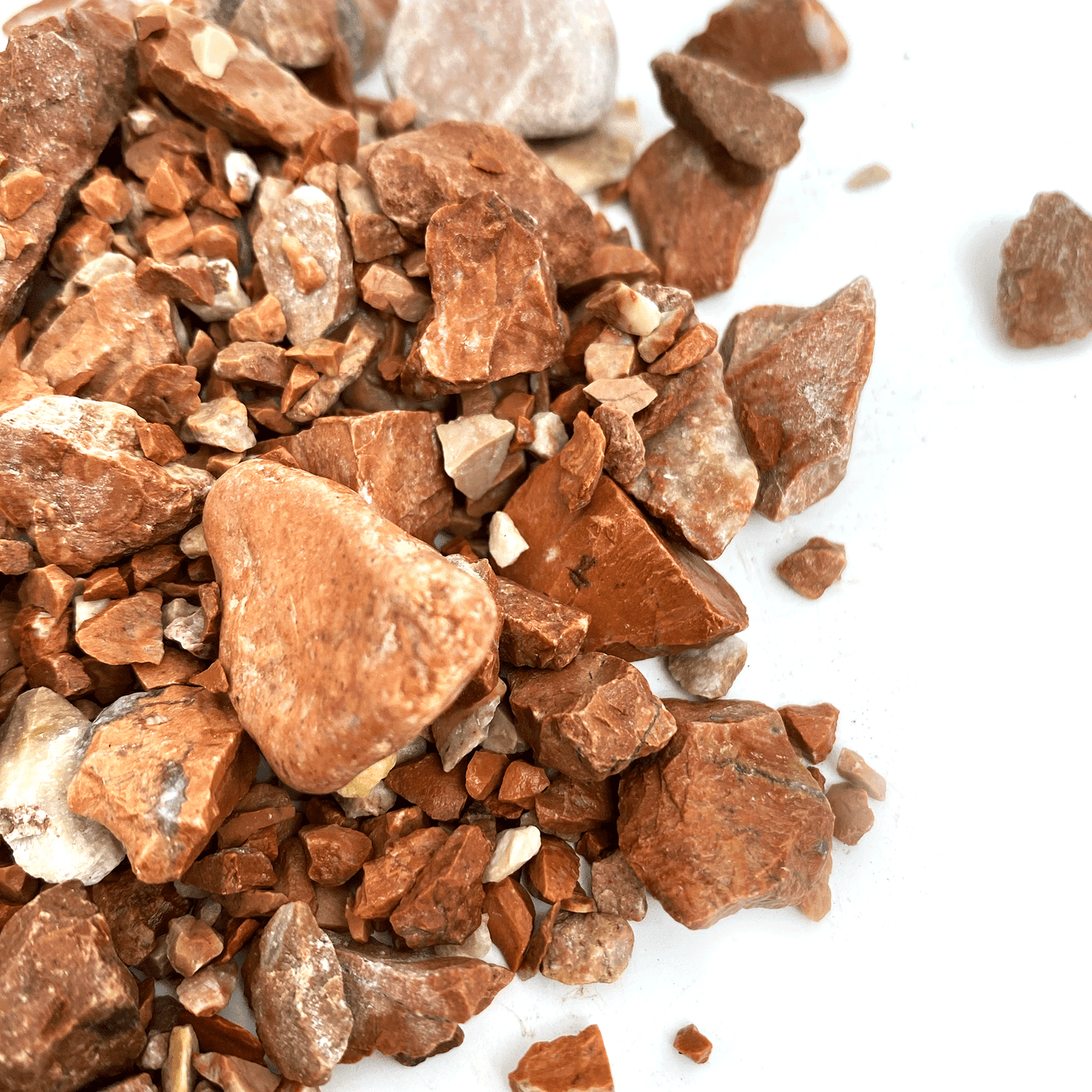 WIO - Accent Crushed Stones Wood and Rock WIO Red 1.6lbs 